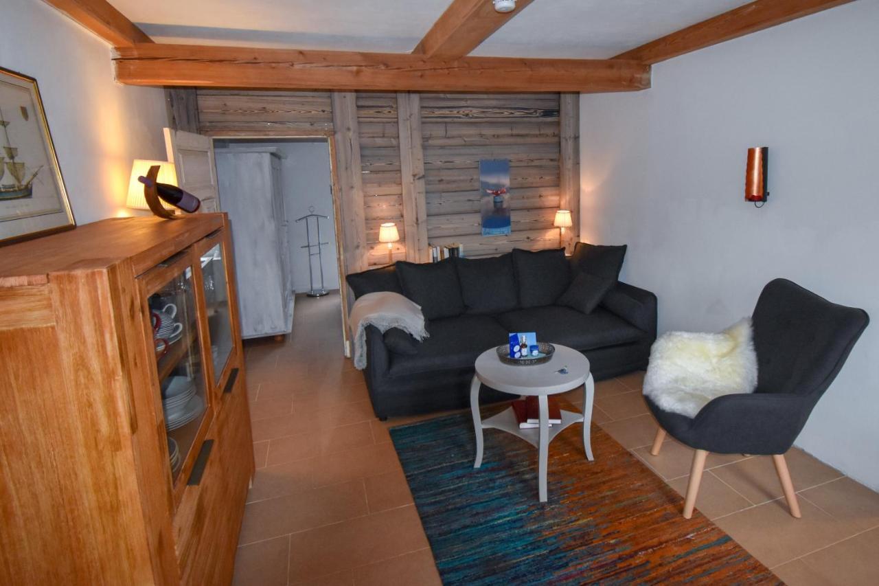 Ferienhaus Extrazeit_Urlaub Hasselberg  Buitenkant foto