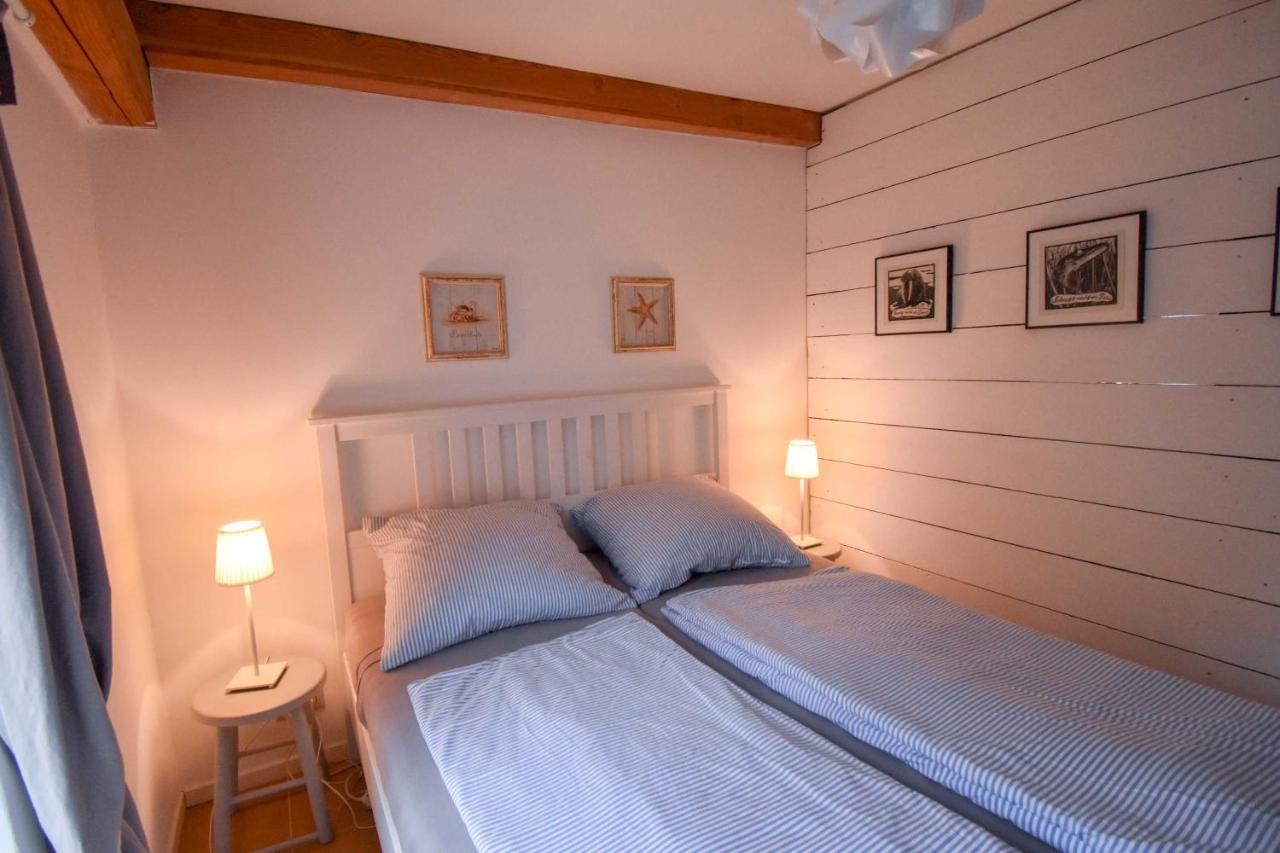 Ferienhaus Extrazeit_Urlaub Hasselberg  Buitenkant foto