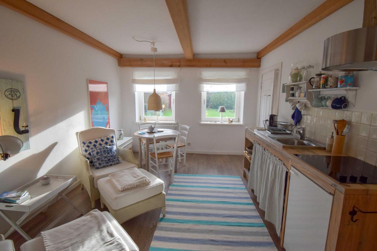 Ferienhaus Extrazeit_Urlaub Hasselberg  Buitenkant foto