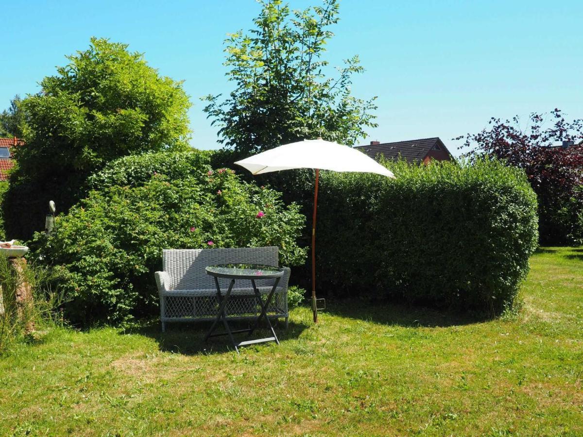 Ferienhaus Extrazeit_Urlaub Hasselberg  Buitenkant foto